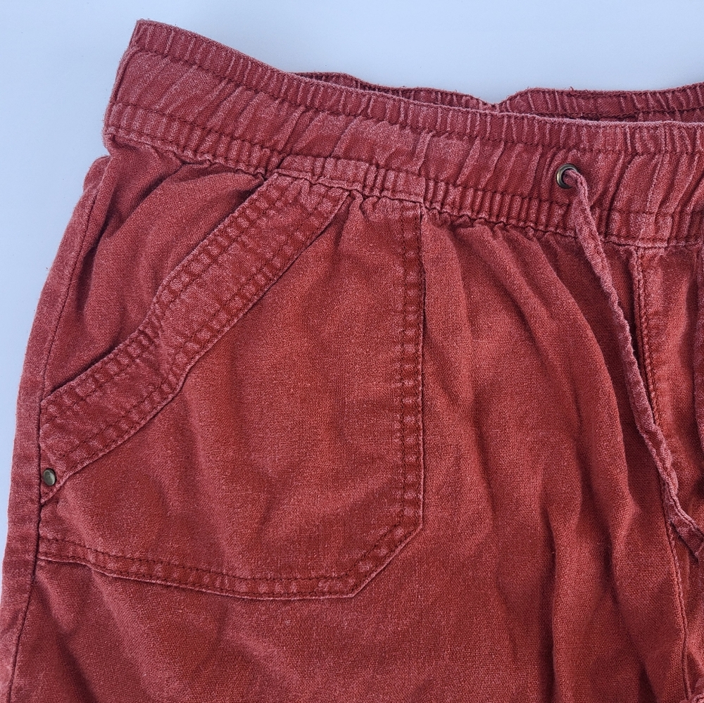 George Brick Red Relaxed Shorts - Picture 3 of 4